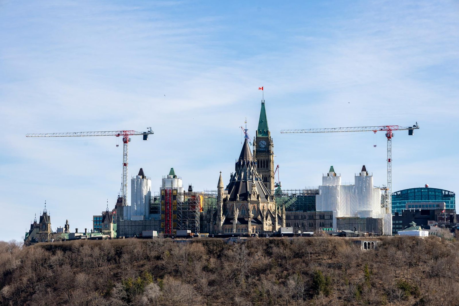 canadian parliament building ottawa — financial news
