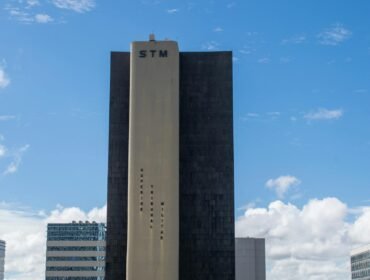 federal reserve building — financial news