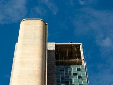 federal reserve building — financial news