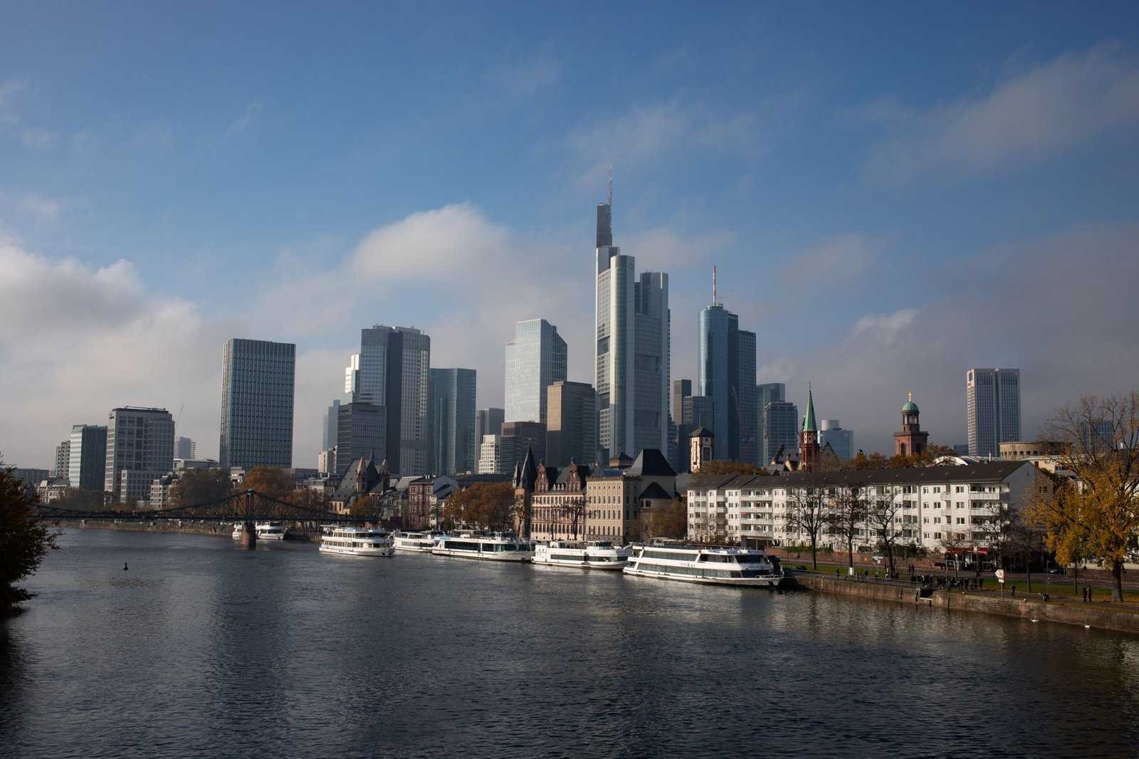 european central bank building — financial news