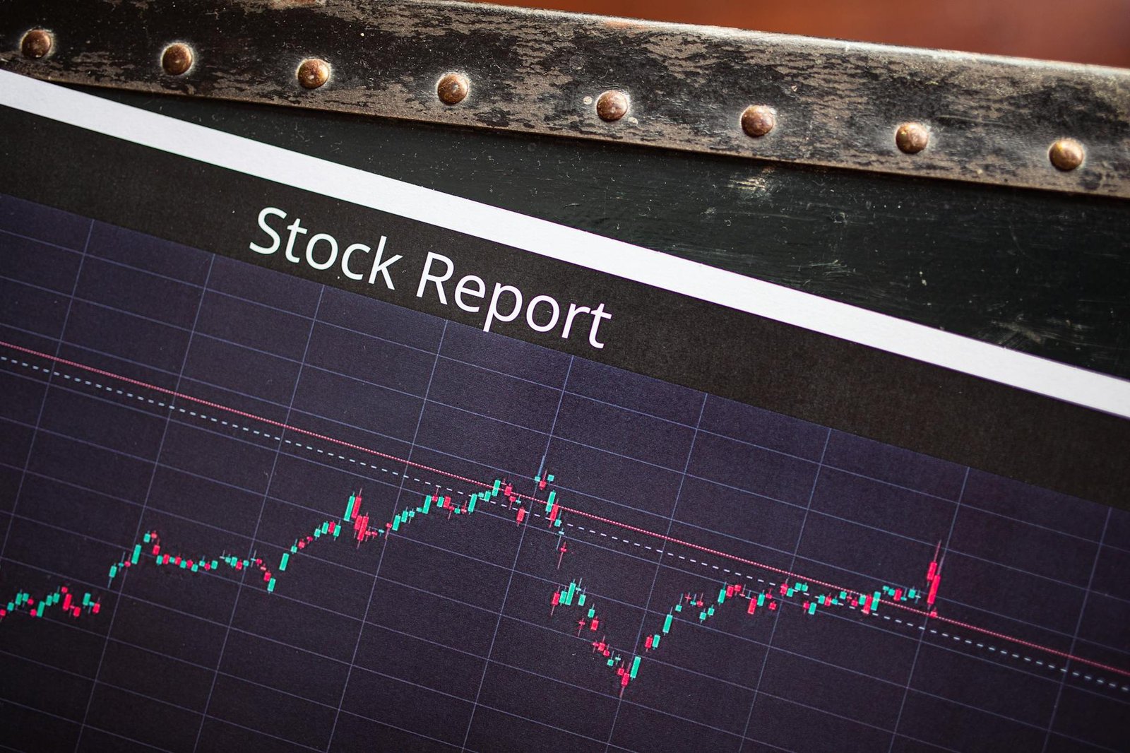 Dow Futures Drop Sharply Ahead of Wall Street Open