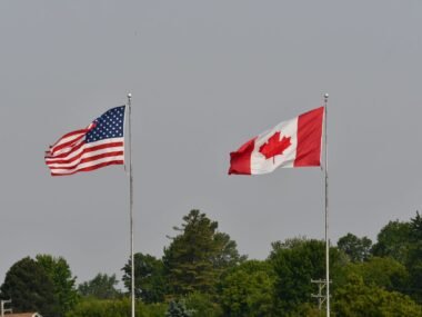canada us border crossing — financial news