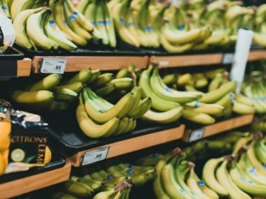 grocery store shelves prices — financial news