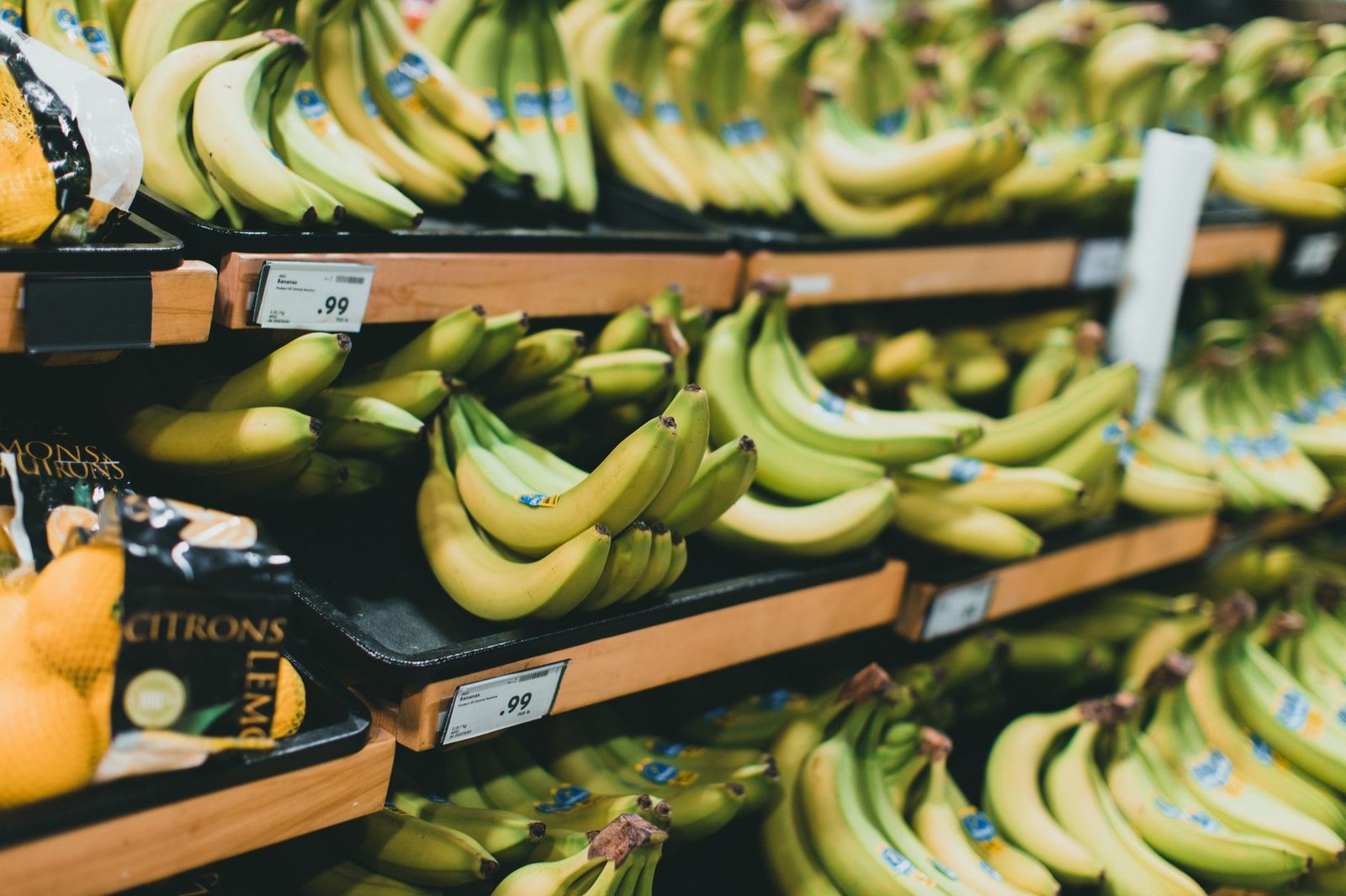 grocery store shelves prices — financial news