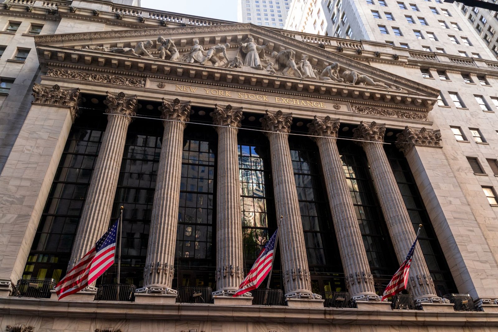 stock exchange floor — financial news