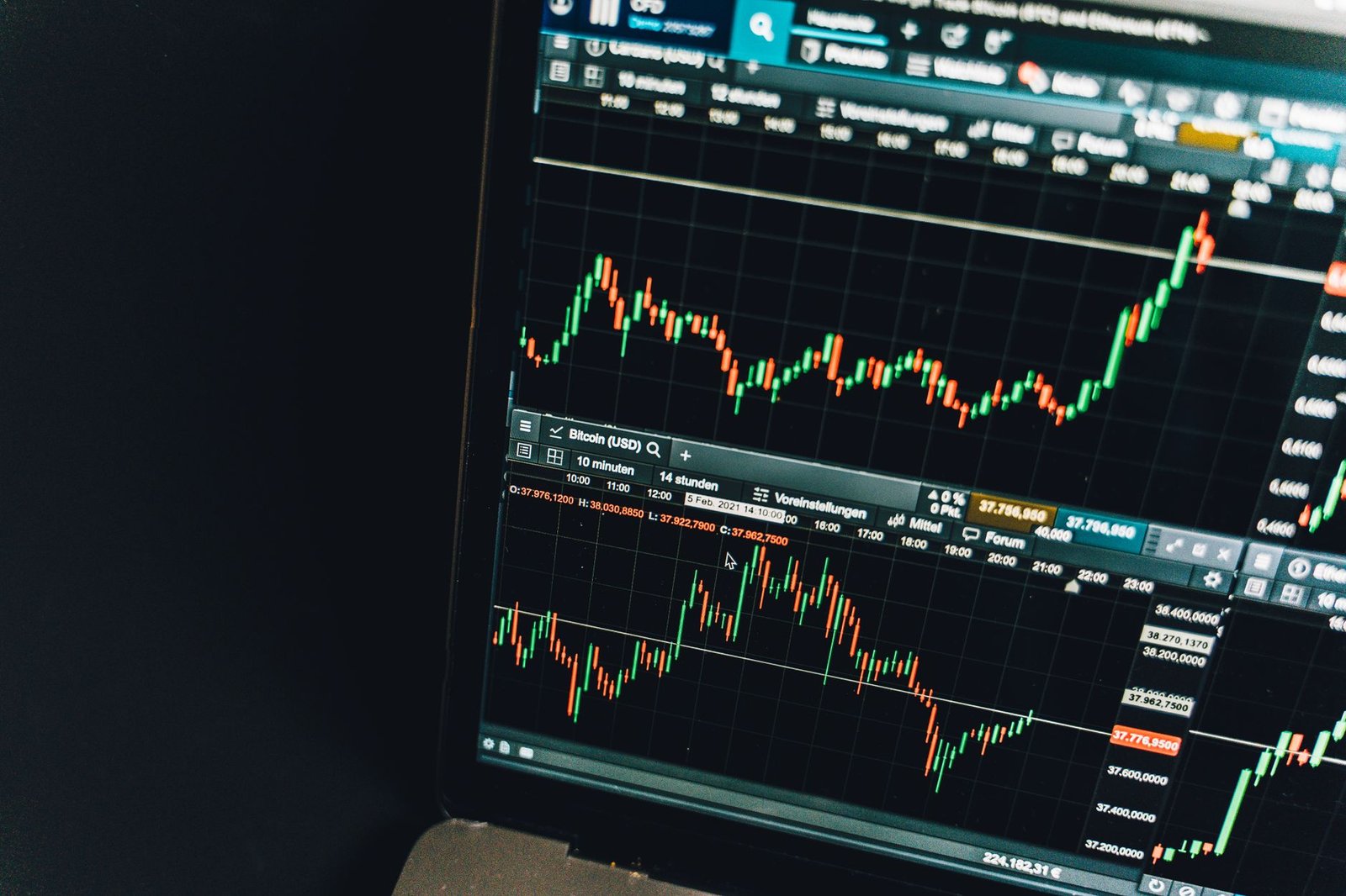 stock exchange floor — financial news