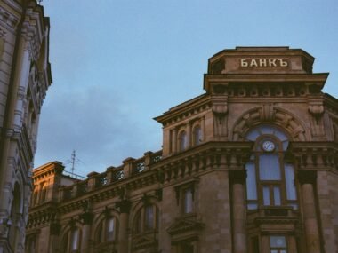 bank of england building — financial news