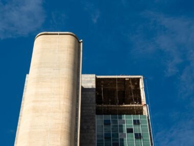federal reserve building — financial news