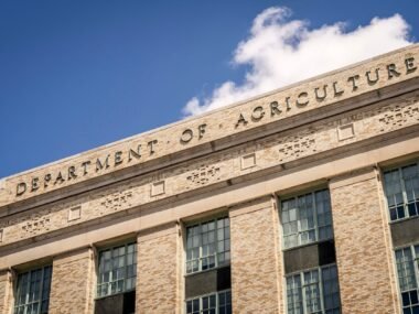 federal reserve building — financial news