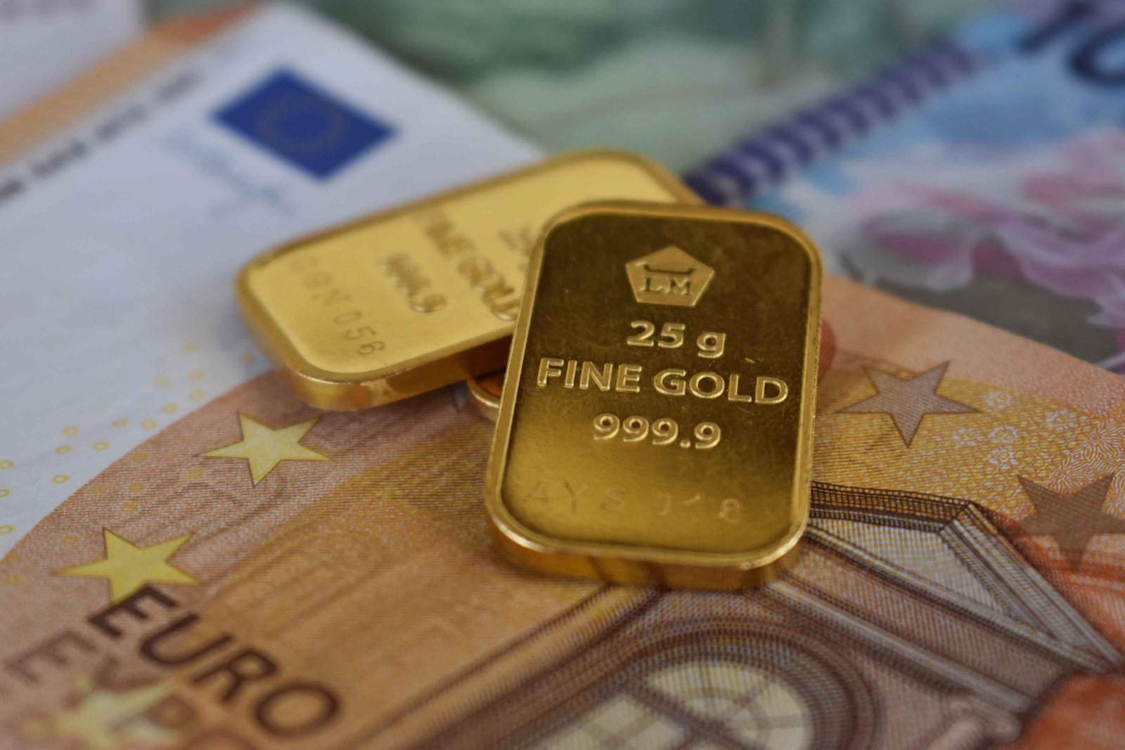 gold bars bullion — financial news