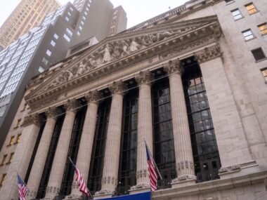 stock exchange floor — financial news