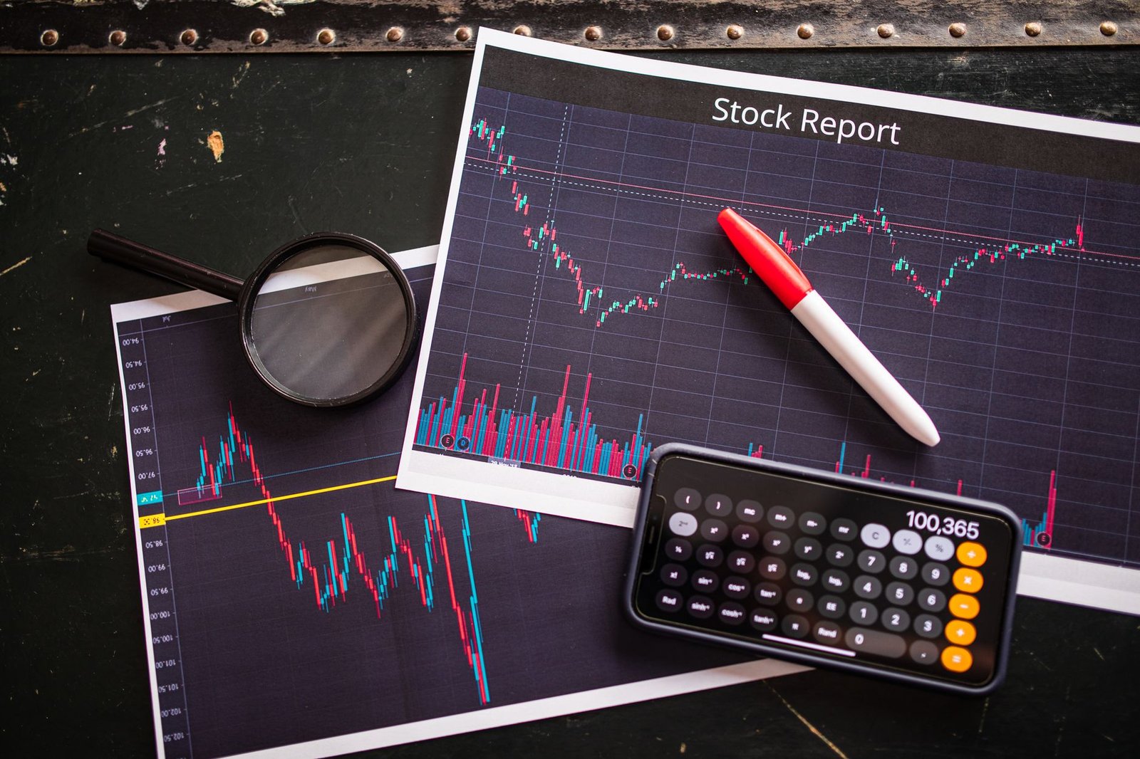 stock exchange floor — financial news