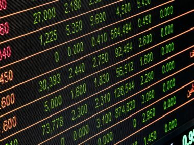 tokyo stock exchange trading floor — financial news