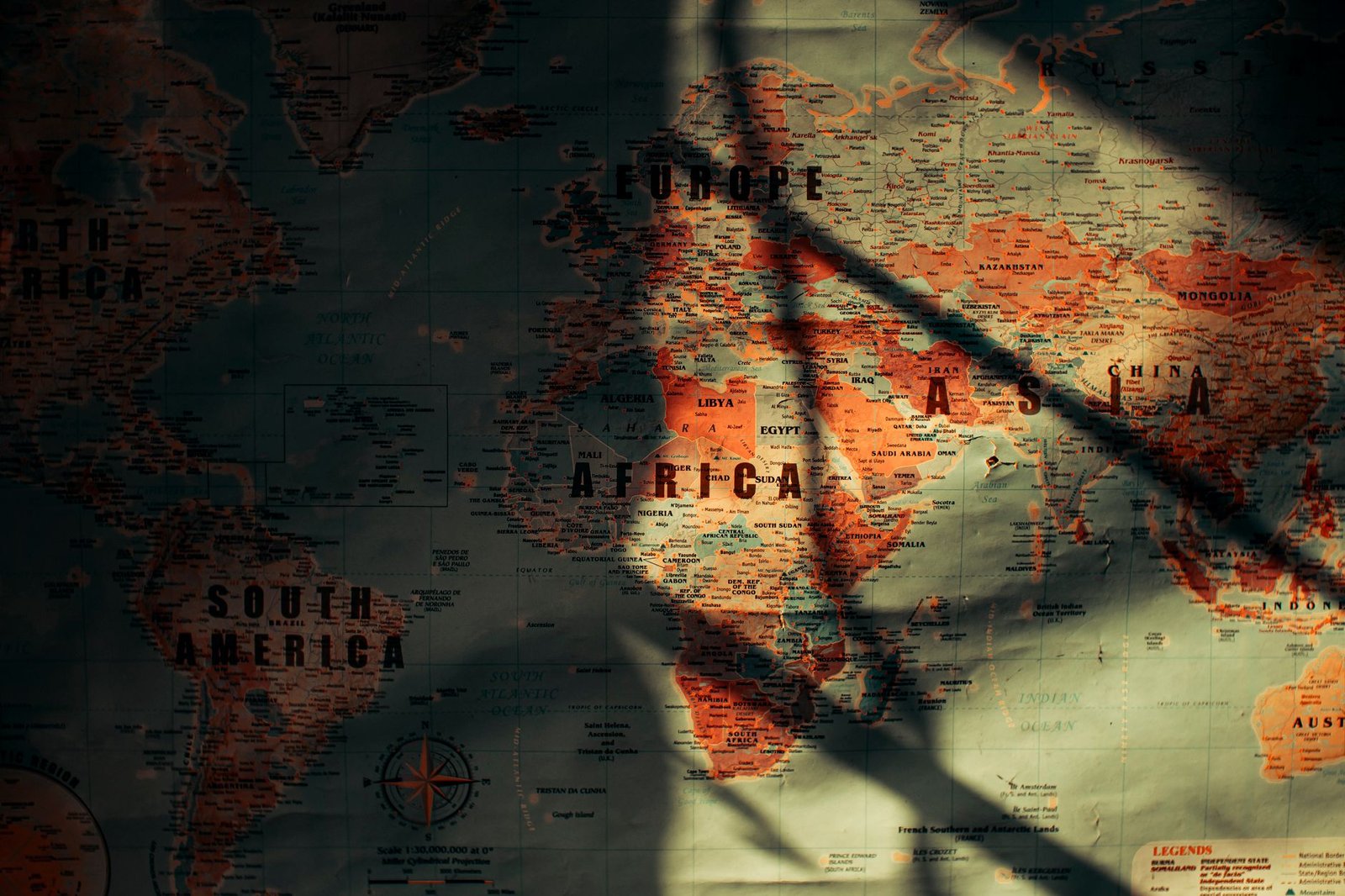 world map trading screens — financial news