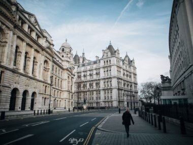 bank of england building london — financial news