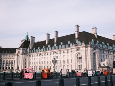 bank of england building london — financial news