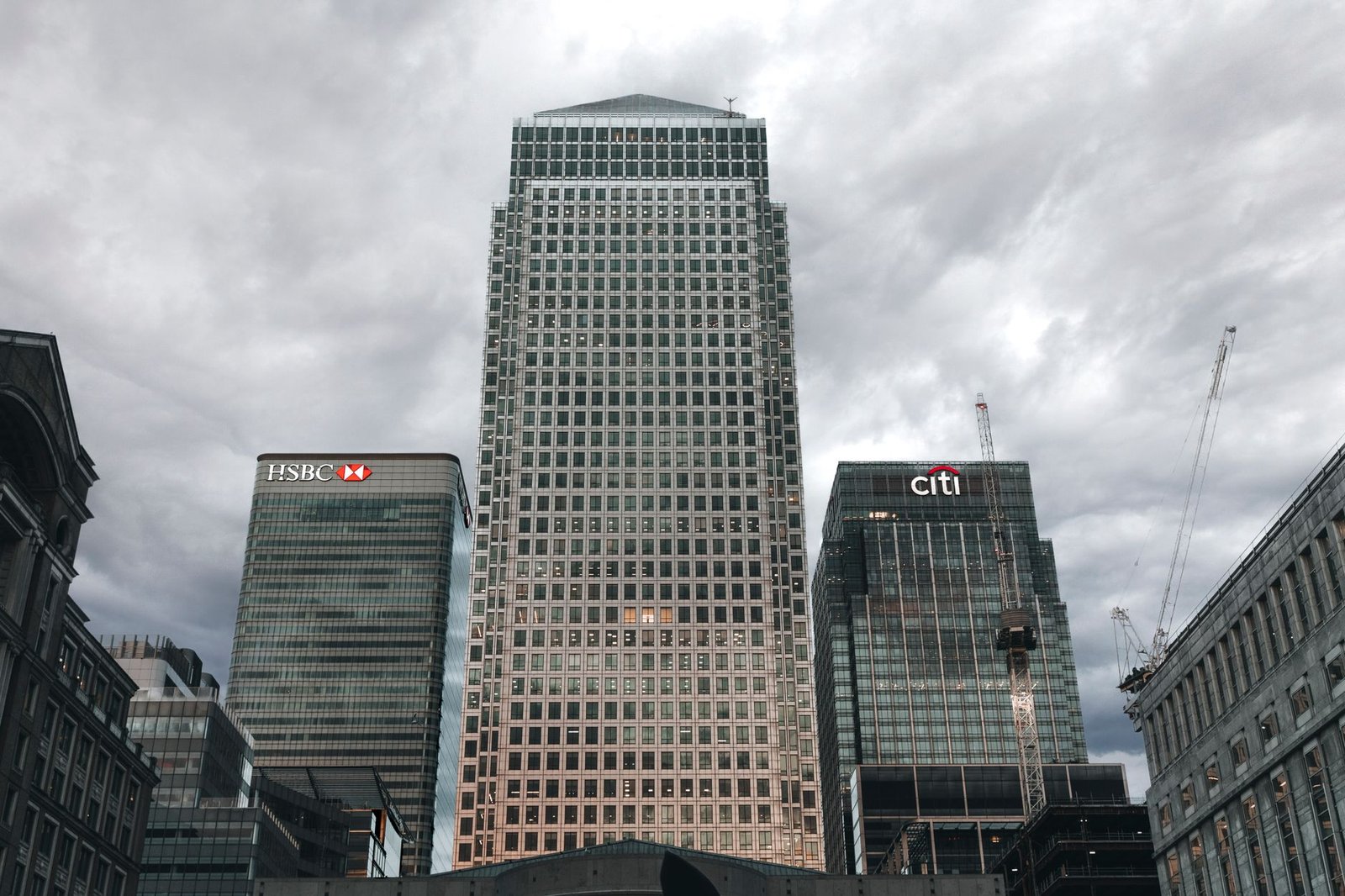 bank of england building — financial news