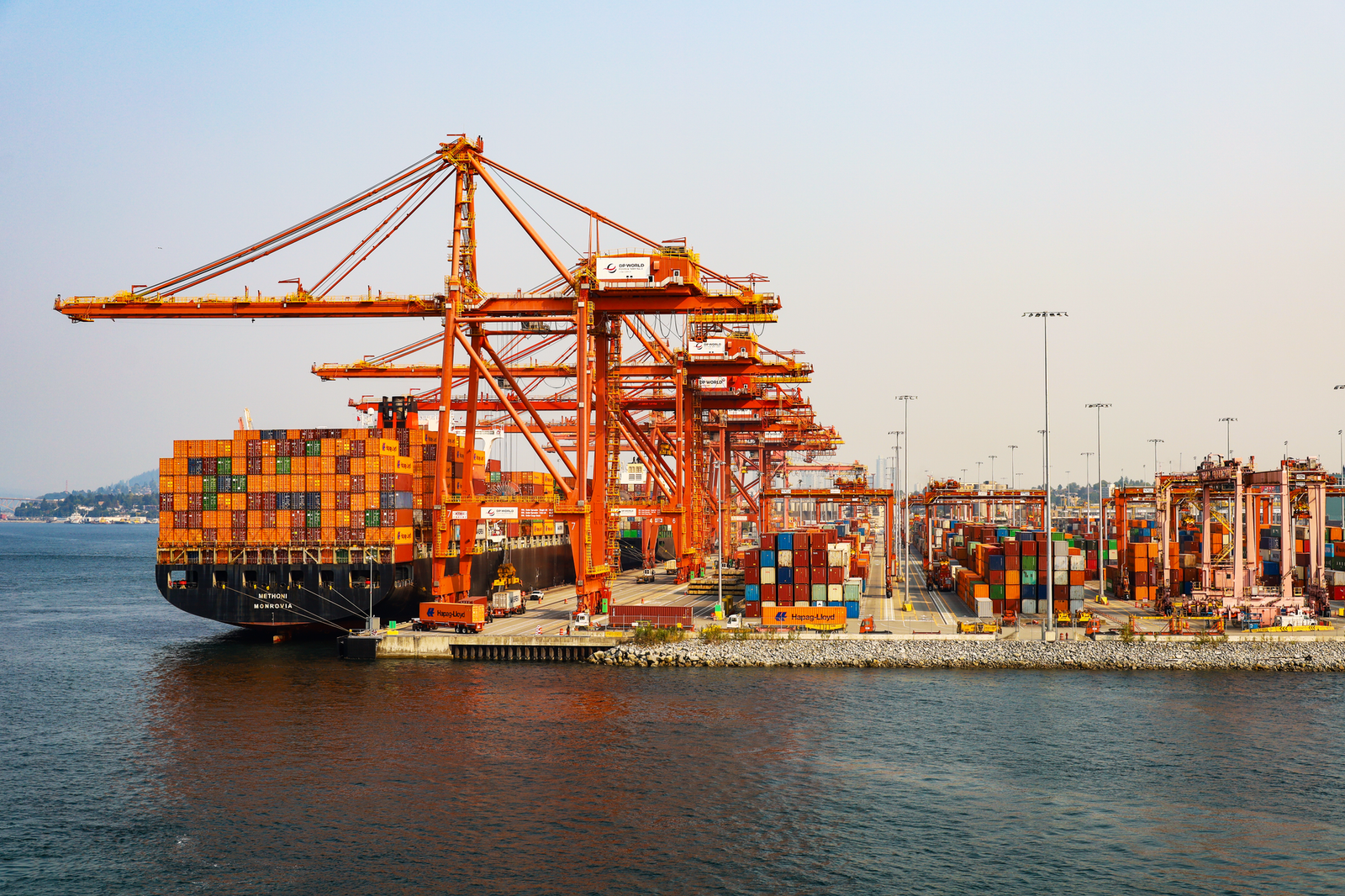 canada port shipping containers — financial news
