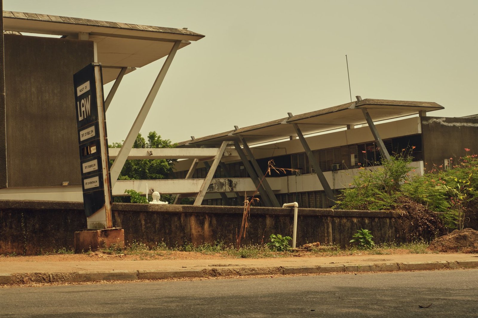 central bank building nigeria — financial news