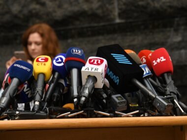 emmanuel macron press conference — financial news