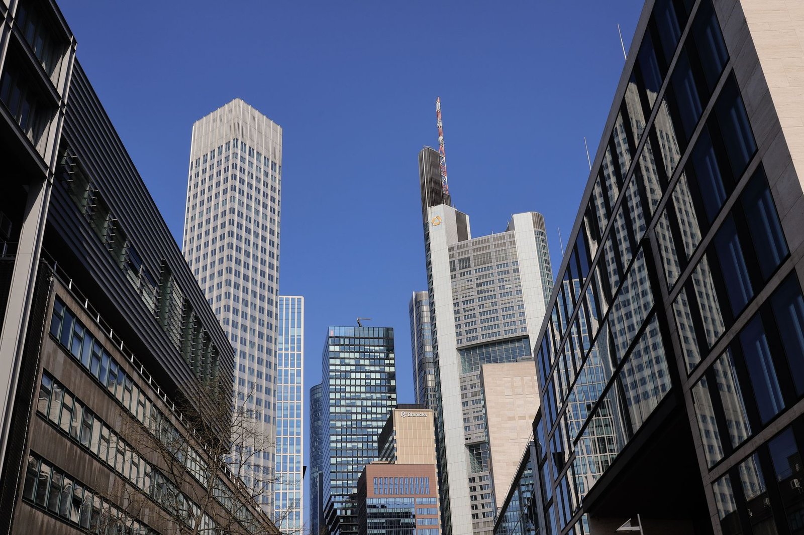 european central bank building — financial news