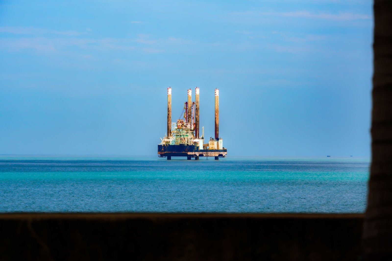 malaysia oil rig offshore — financial news