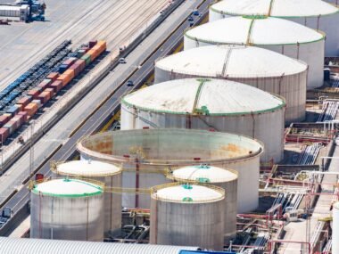 oil pipeline middle east — financial news