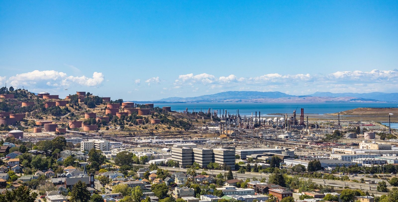 oil refinery new zealand — financial news