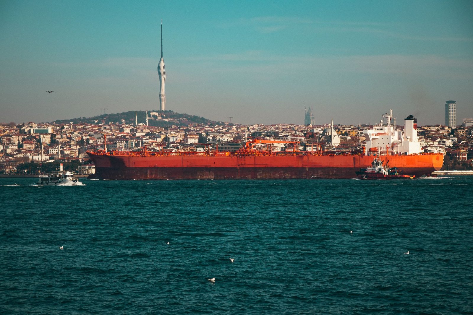 oil tanker strait — financial news
