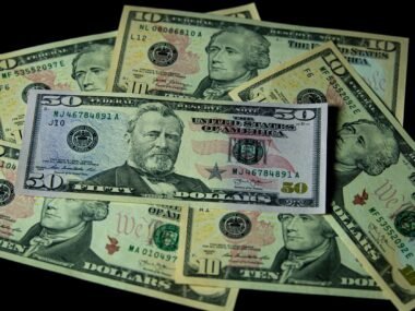 us dollar money — financial news