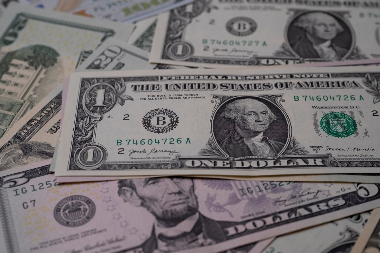 us dollar money — financial news