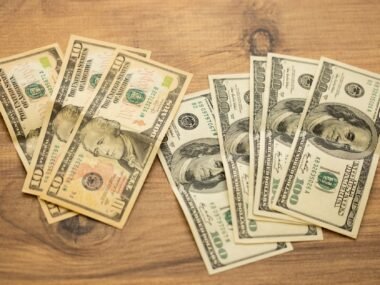 us dollar money — financial news