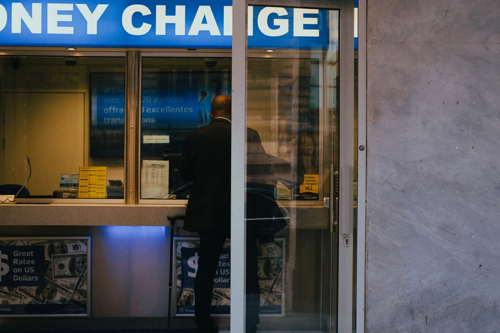 world currency exchange — financial news