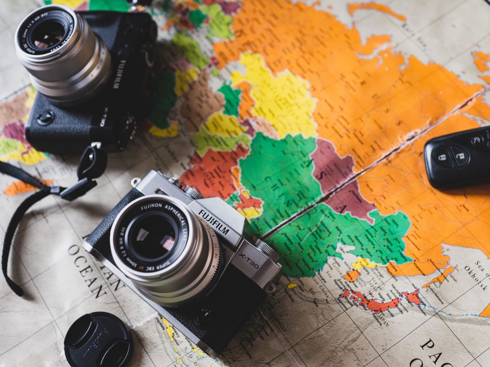 world map financial district — financial news