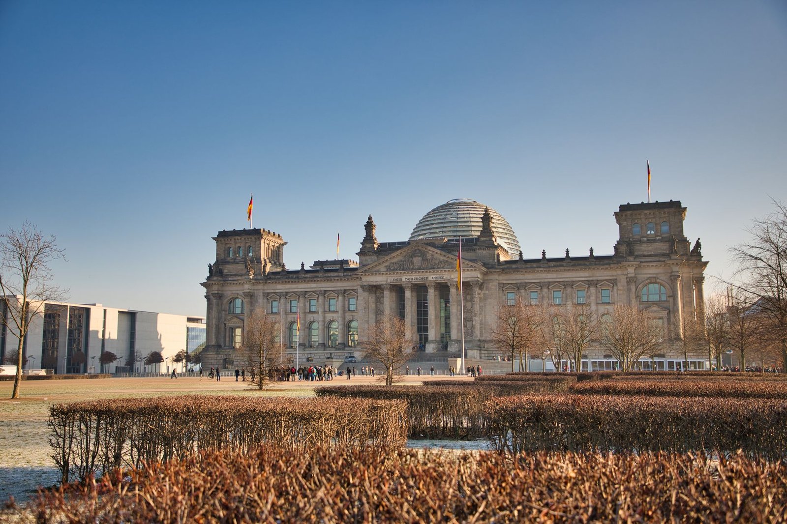 german parliament building berlin — financial news
