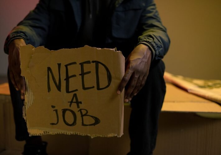 U.S. Job Growth Slows in November as Hiring Momentum Fades